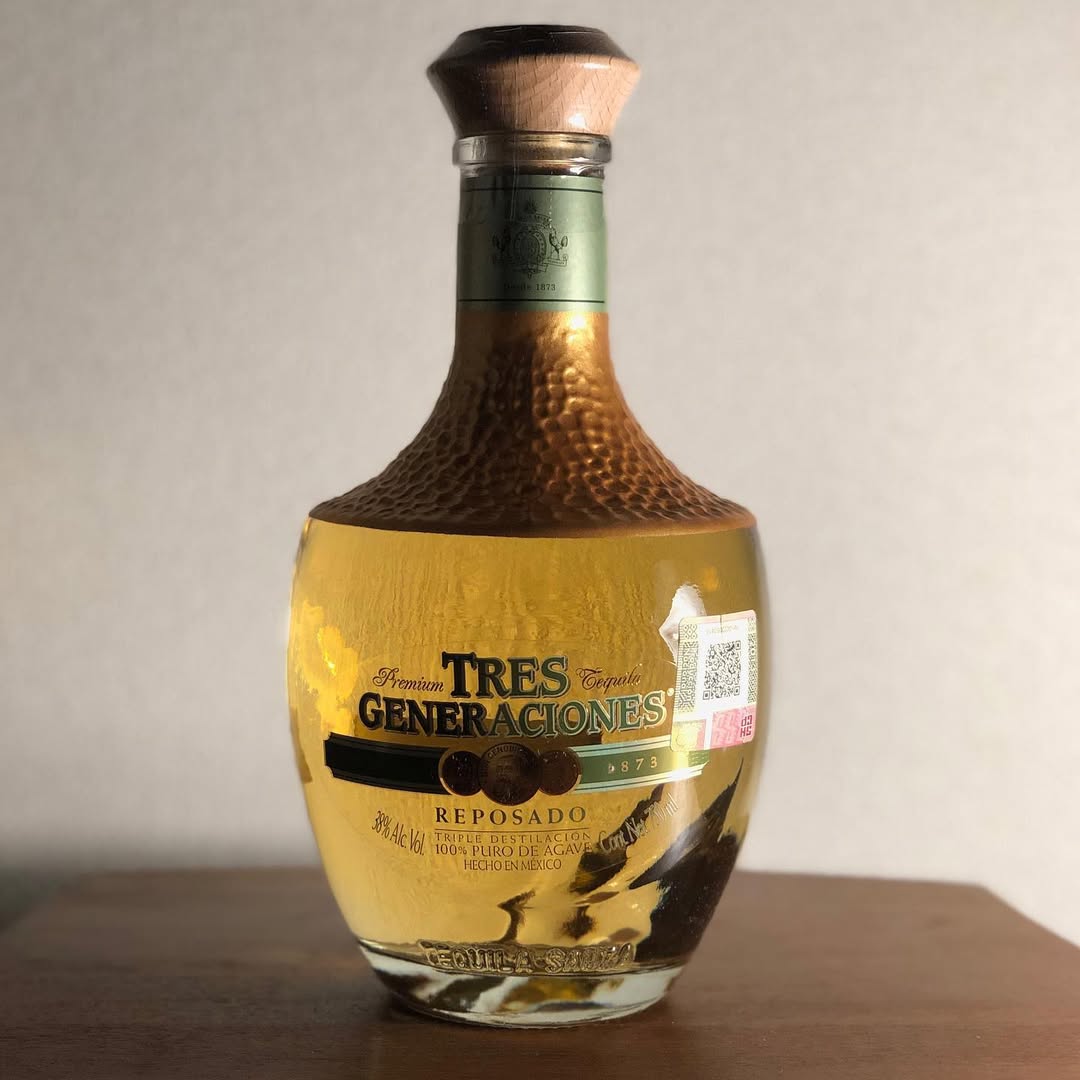 「Tequila」
メキシコは食事もお酒も美味しい！「Blue Bar 」で飲んだテキーラと同じものを買って帰れた！

#architecture #architecturedesign #archi