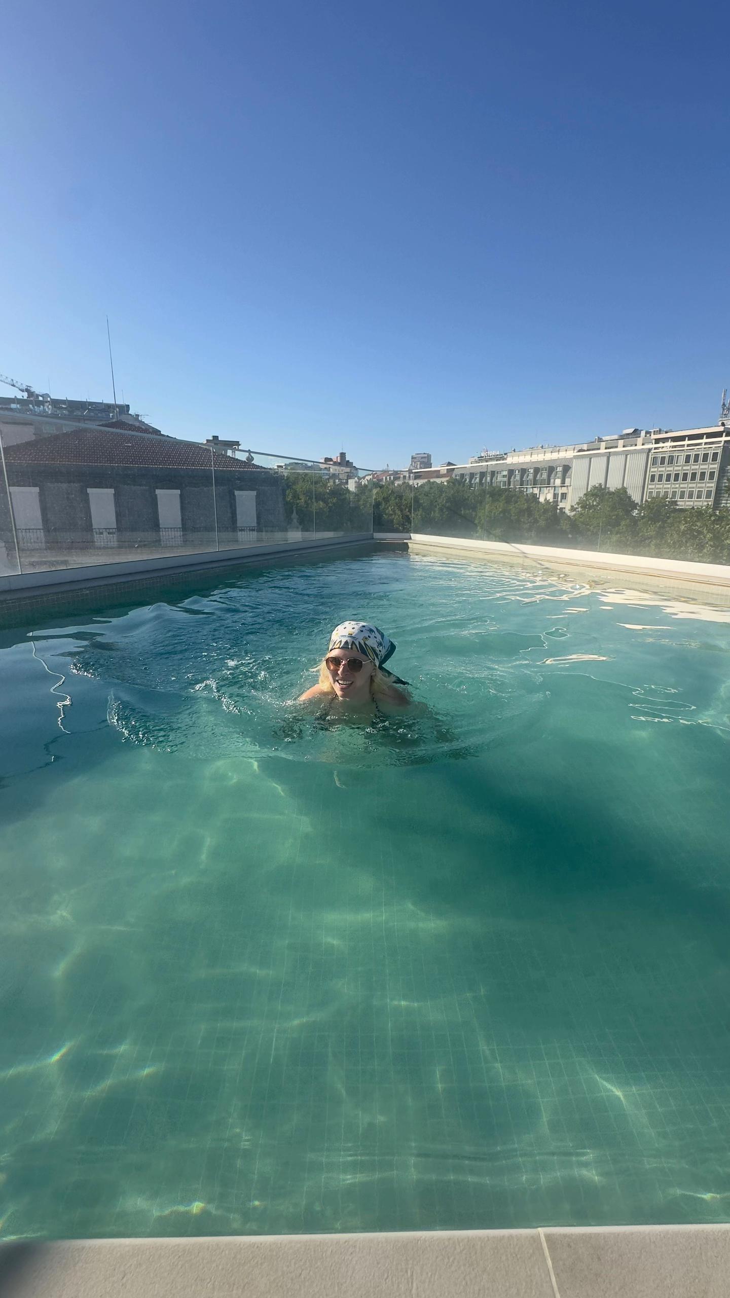 I keep catching myself daydreaming about the Turim Boulevard Hotel in Lisbon. The whole vibe of the 