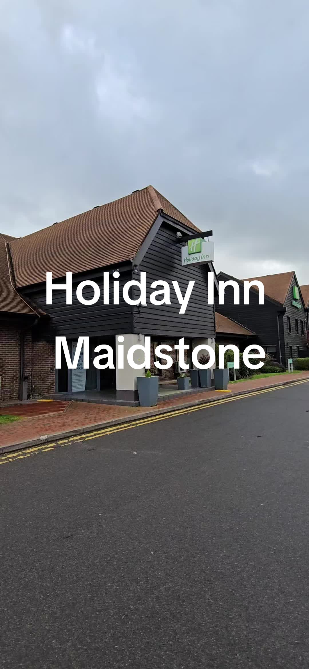 Holiday Inn Maidstone. #Wrotham #Heath #BlueWater #Swimming #pool #Gym #Spirit #Health #Hotel #Revie