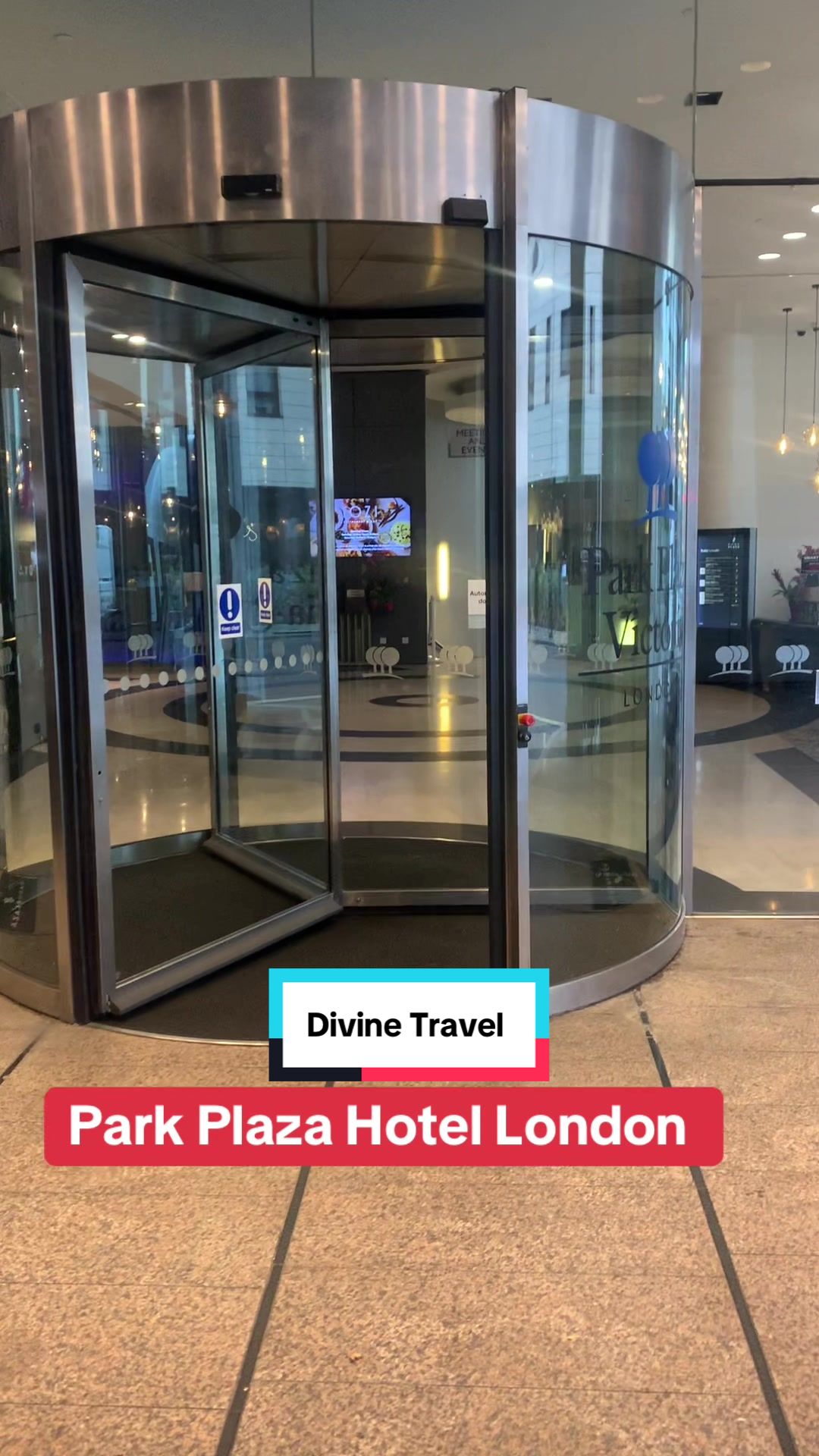 Park Plaza Victoria, London 4.4* #parkplazalondon #affordable #luxuriousamenties #creatorsearchinsig
