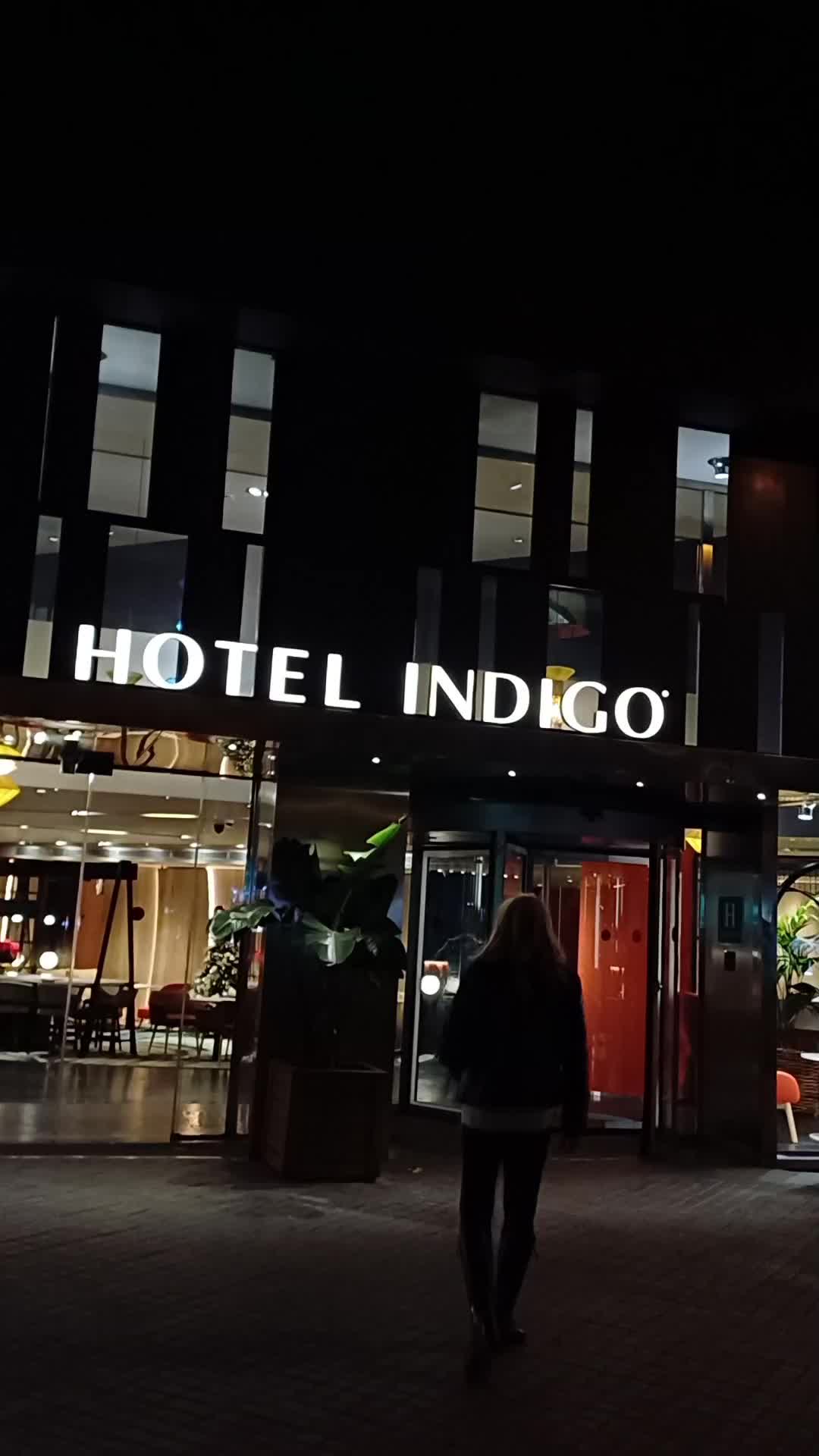 Uno de nuestros hoteles preferidos de Barcelona.
Hotel Indigo Barcelona Granvia Plaza Espana, an IHG
