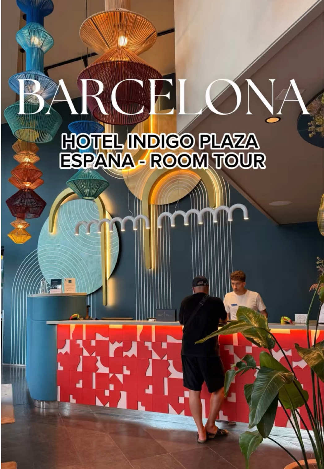 Gdzie spać w Barcelonie? 

📍Hotel Indigo Barcelona Plaza Espana 

#barcelonagdziespać #barcelonanoc