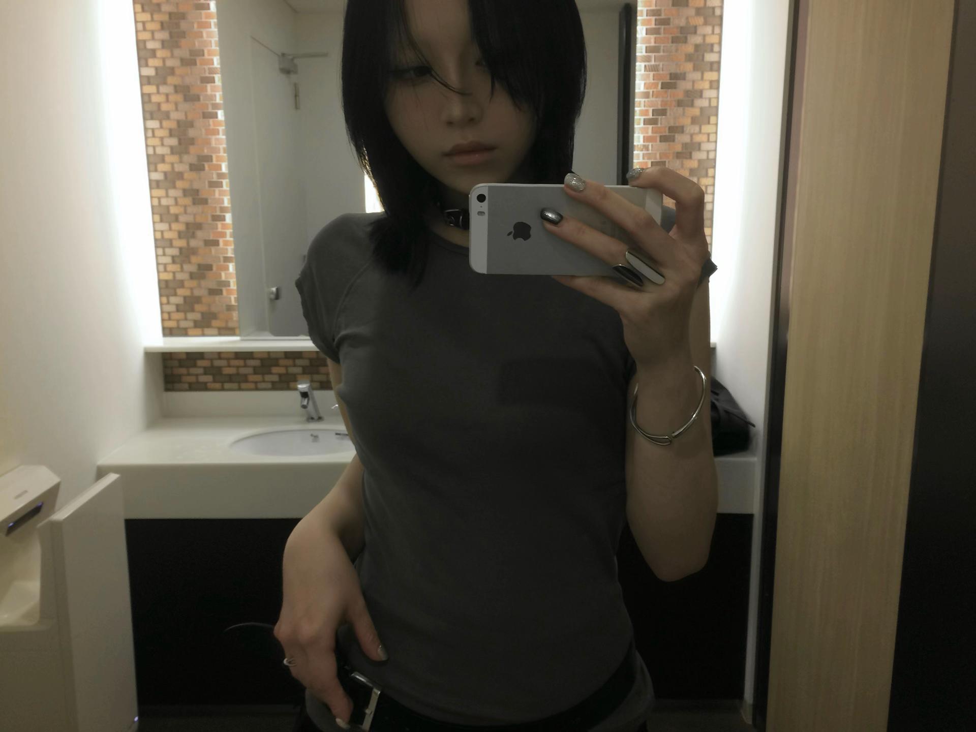 Fresh haircut and a solo stroll around Umeda♘‎₊˚⊹ ⋆₊ ⊹