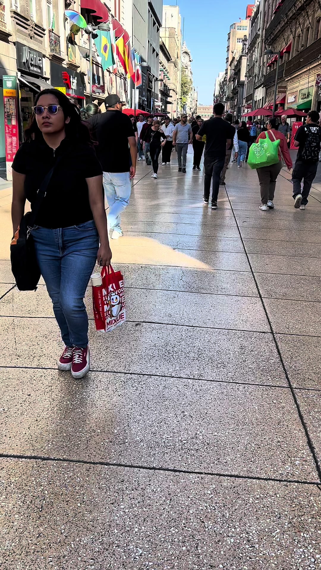 #CapCut 🚨 ¿Buscas trabajo y aún sigues esperando “la oportunidad perfecta”? Tal vez ya llegó. 💼✨ E