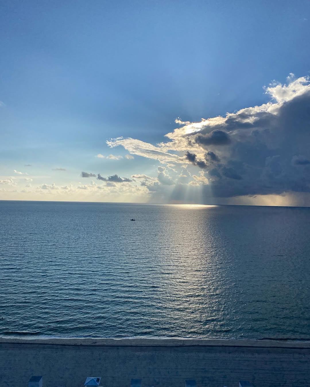 Grand Beach Hotel - Miami Beach #miamibeach #grandbeachhotelmiamibeach #oceanfrontsuite