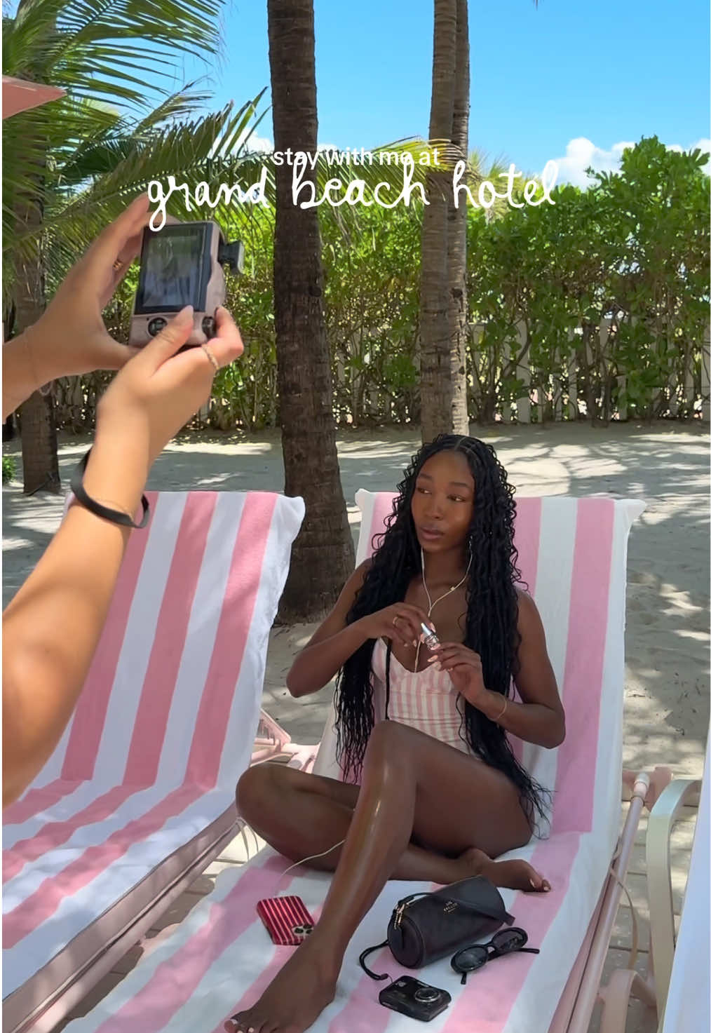a pink dream at grand beach hotel miami 💗🐚🌊🌸✨ #pink #grandbeachhotel #miami #thingstodoinmiami #