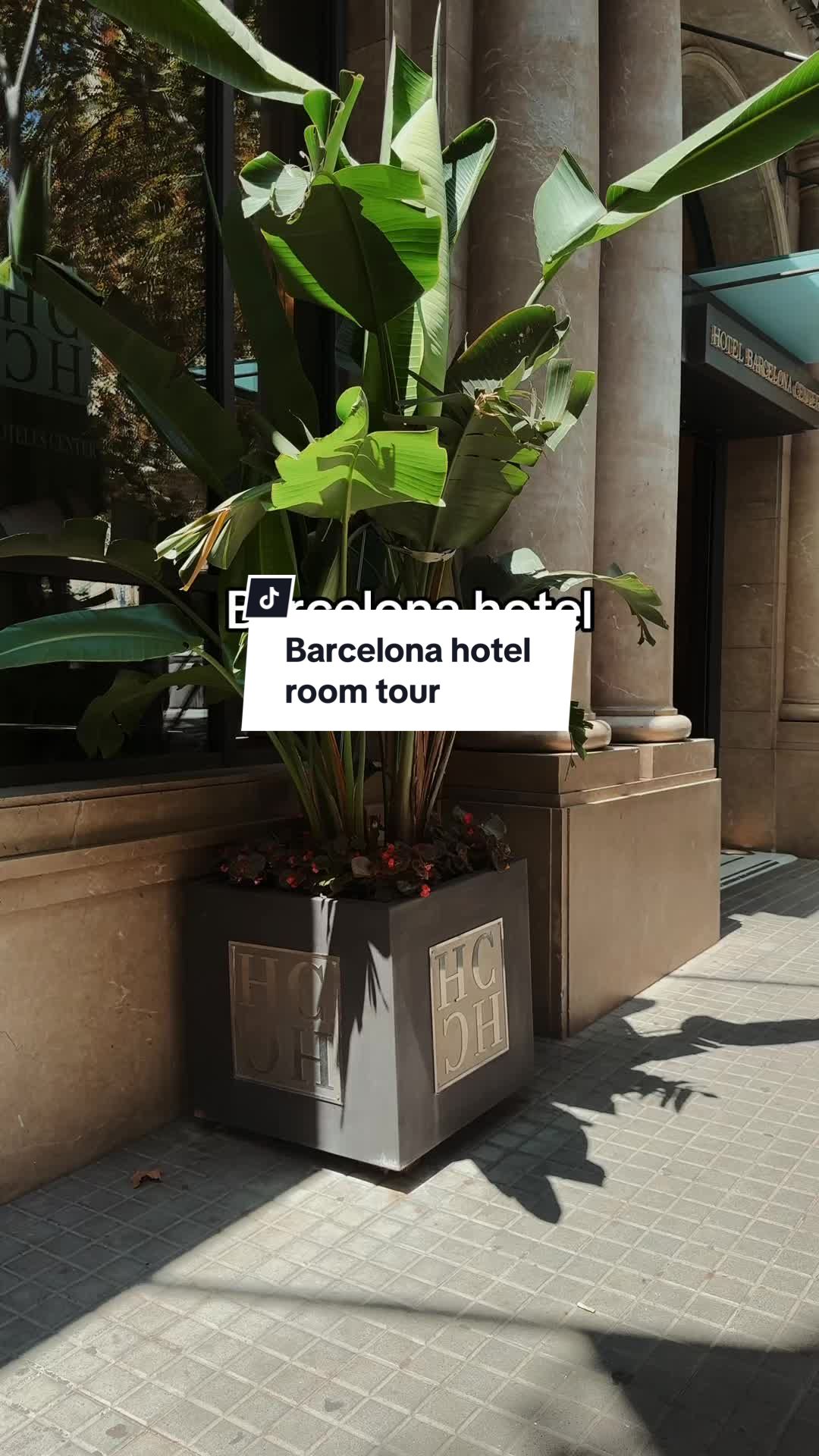 Would 10/10 reccomend this hotel for your stay in Barcelona 🤌🏼 #barcelona #barcelonatravel #hotels