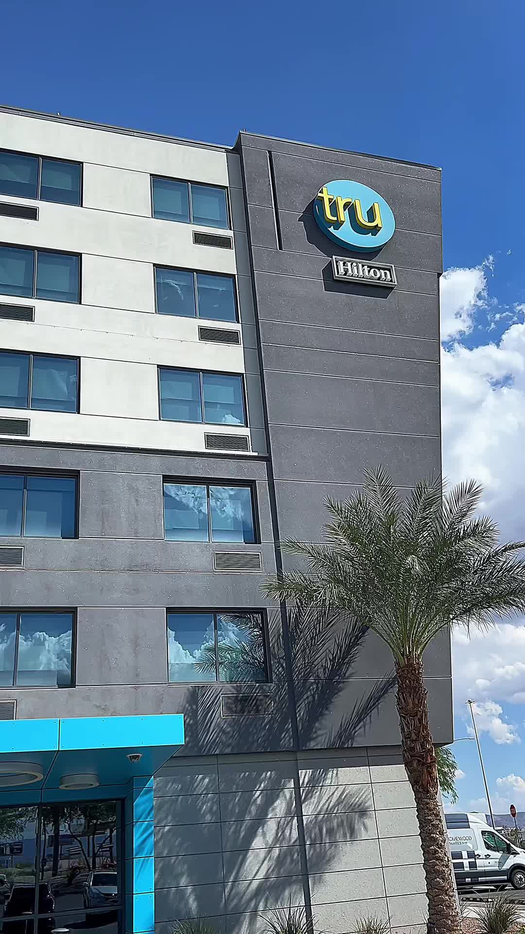Traveling to Las Vegas Tru by Hilton is Safe, Convenient, and Comfortable #tiktokgostay #vegastiktok