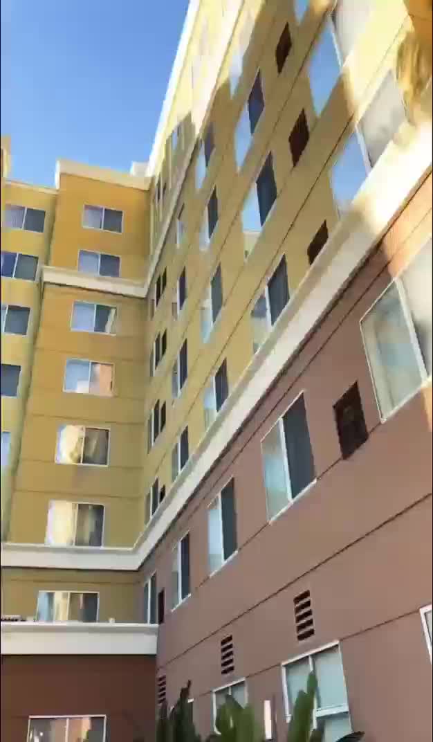 Extended-stay comfort at Residence Inn Anaheim 🎢
#ResidenceInnAnaheim