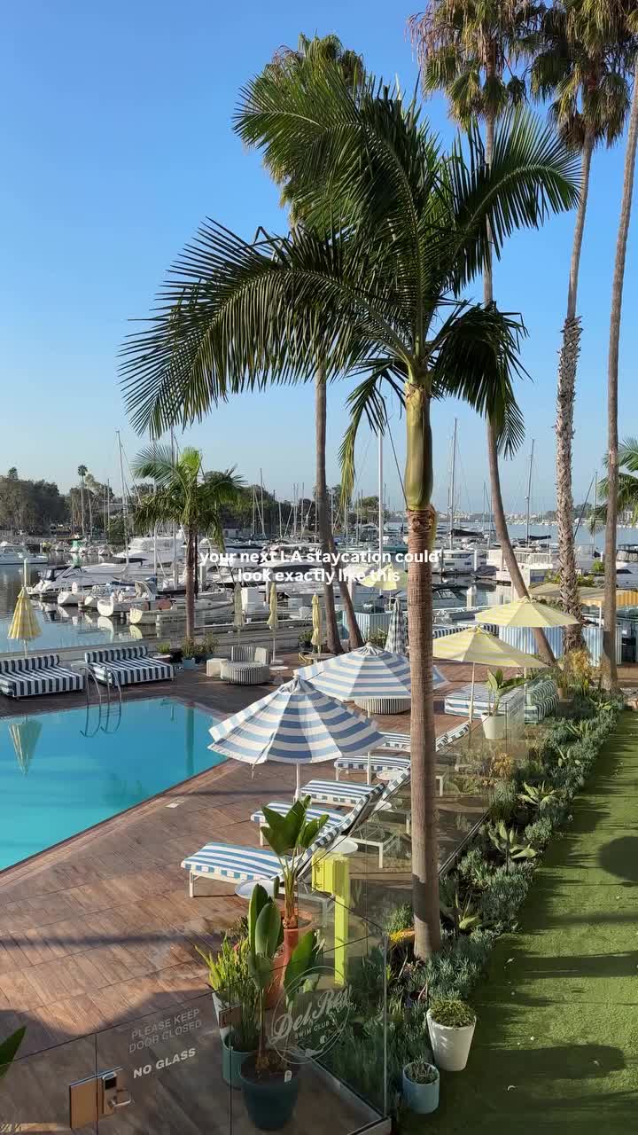 Staycation in LA 🌊⛵️✨ Our room at the Marina Del Rey hotel looked out over the sparkling marina, an
