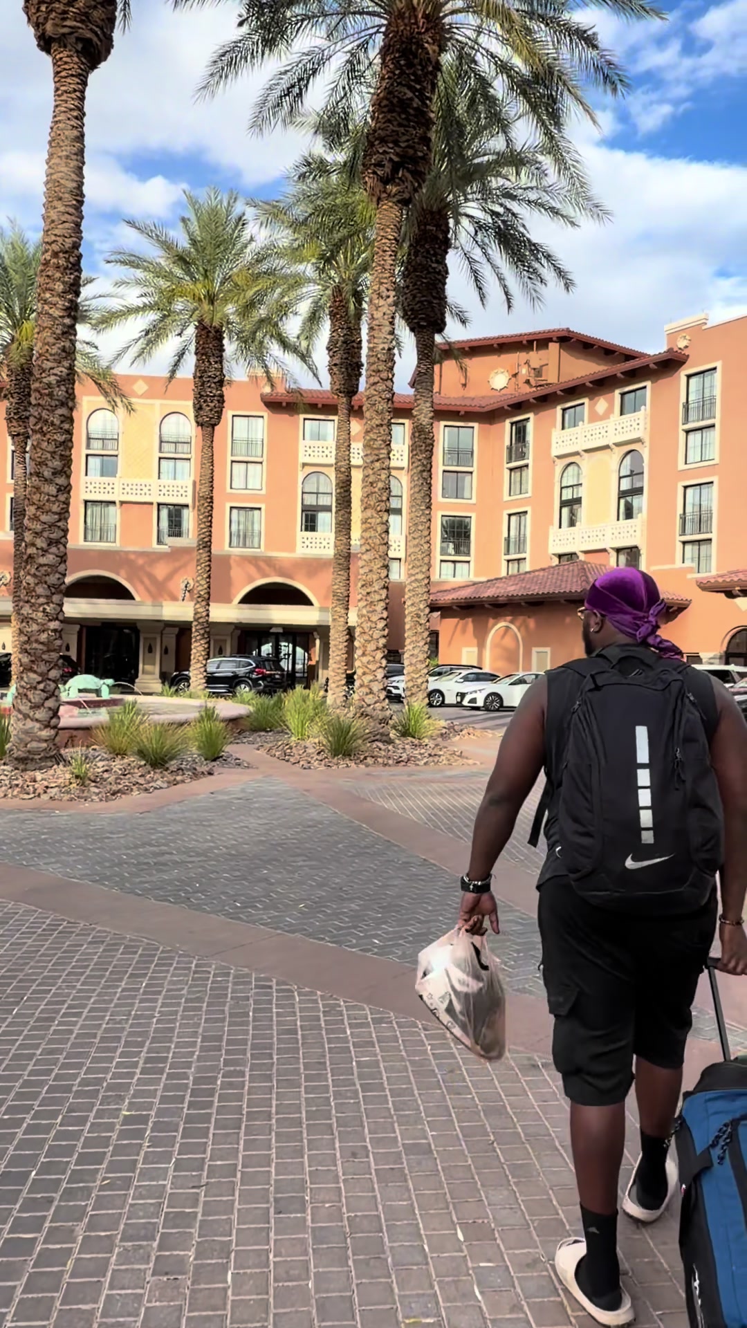 Staycation at The Westin Lake Las Vegas 
#lakelasvegas #thewestinlakelasvegas #staycationvibes #baec
