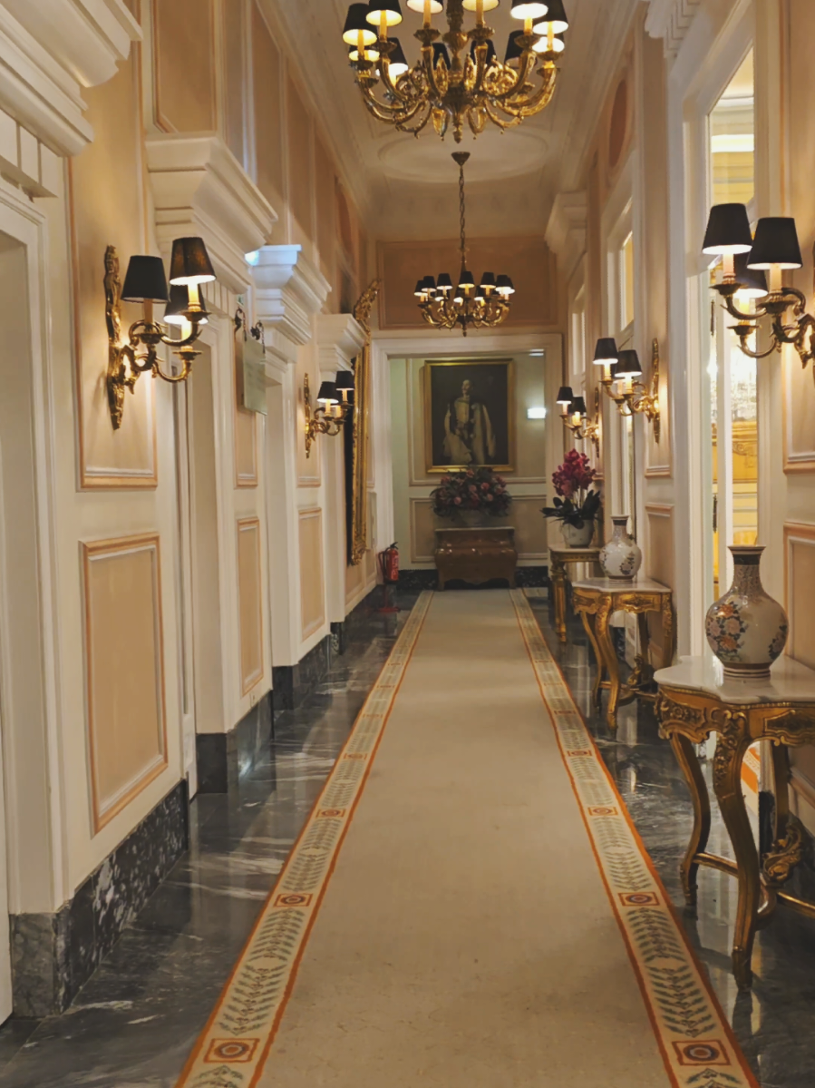 Staying at the Hotel Avenida Palace in Lisbon, Portugal 🇵🇹 

#lisbonportugal🇵🇹 #traveltiktok #fy