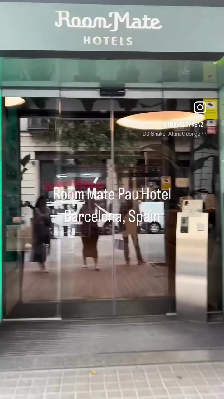 Room Mate Pau Hotel:
The most affordable & centrally located hotel in Barcelona. Absolutely loved st