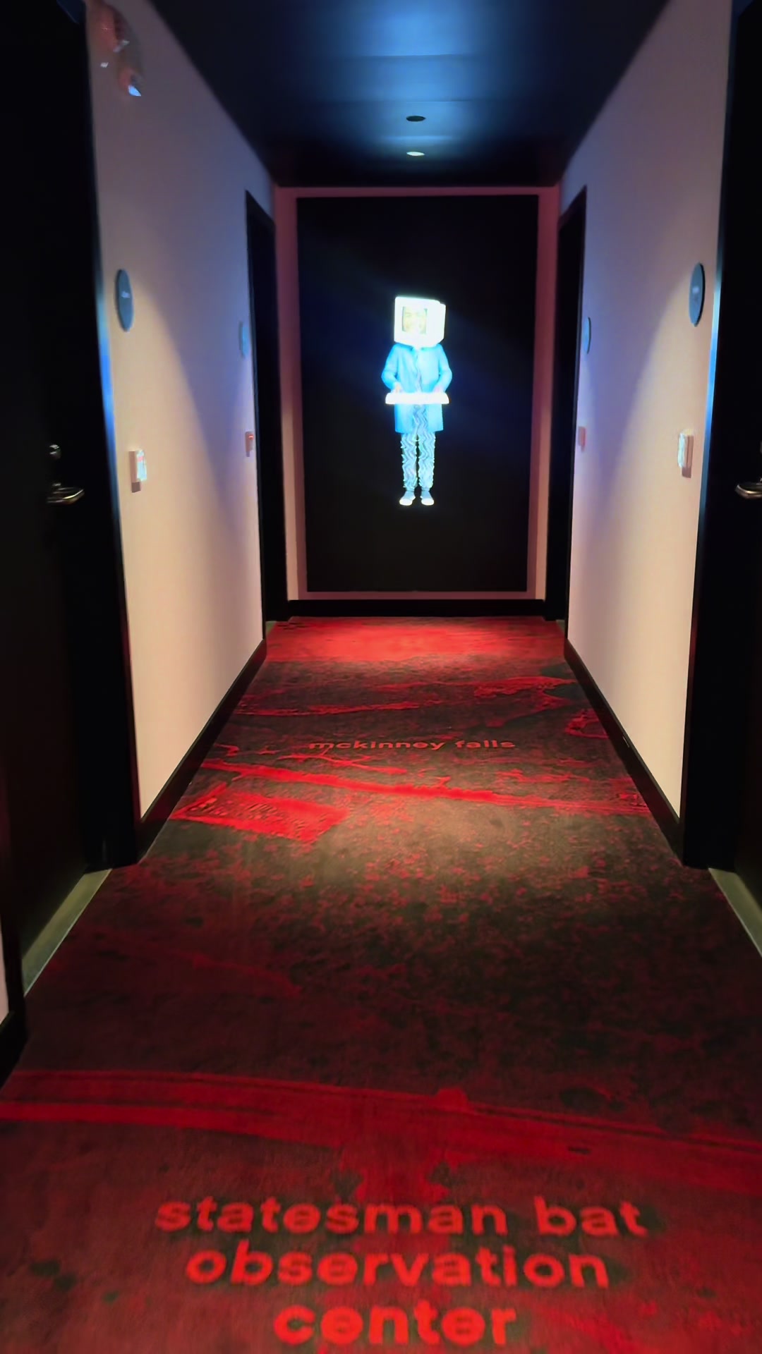 Ever thought about staying at a @citizenM hotel? It is worth it! The first one we stayed in was in A