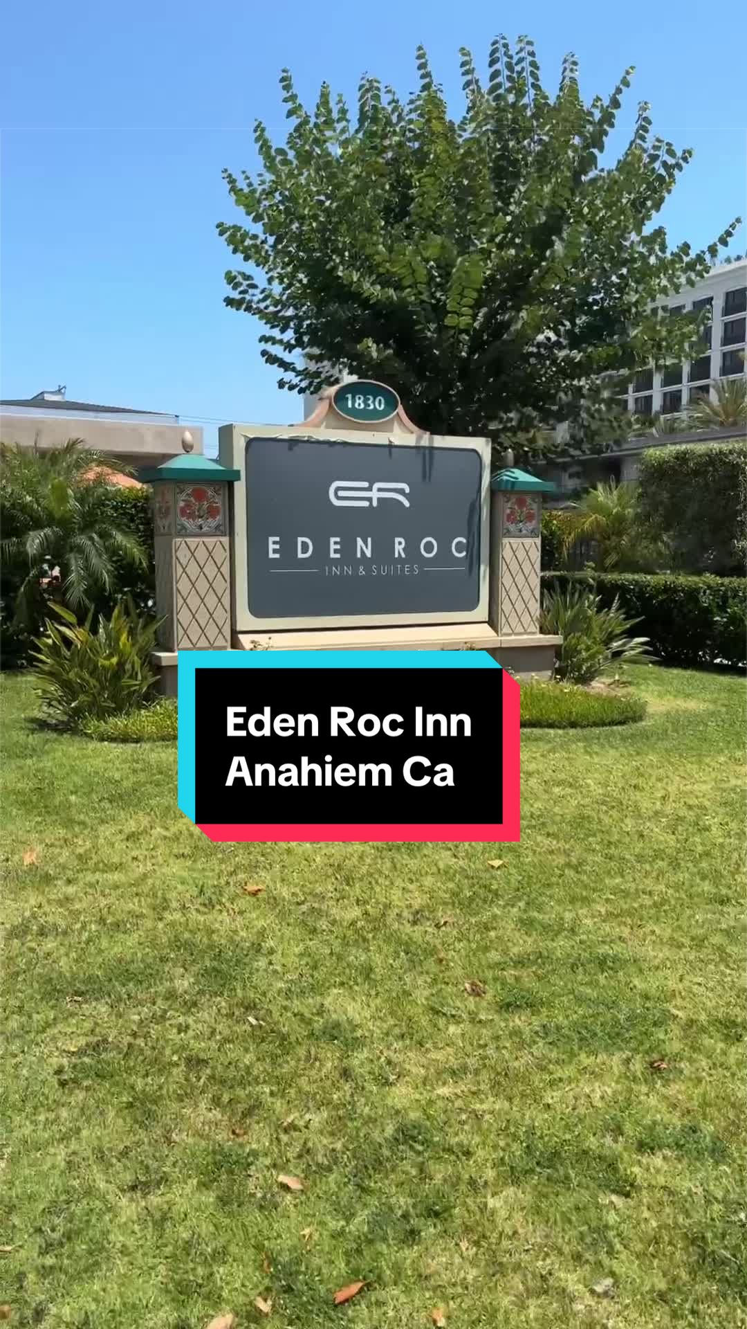 Eden roc inn and suites in anahiem California next walking distace to disneyland #travel #hotels #re