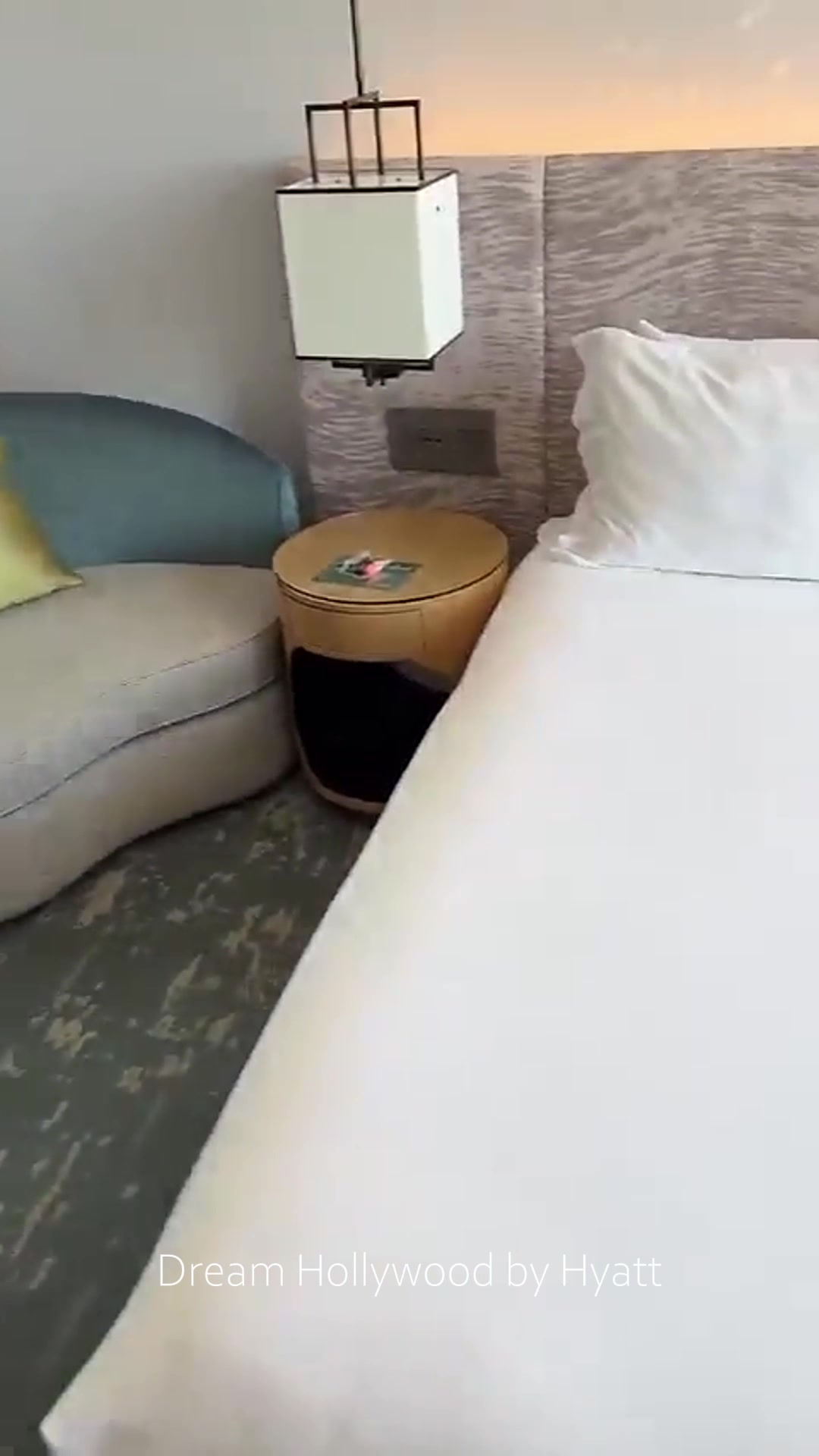 Dream stay in Riverside 🌴 Dream Hollywood by Hyatt deserves a spot on your travel list.#hotels #tra