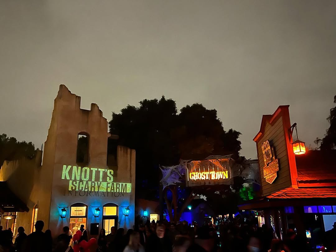 Knott’s Berry Farm is Celebrating it’s 40th Scary Farm Anniversary! Come Join the fun! #knottsscaryf