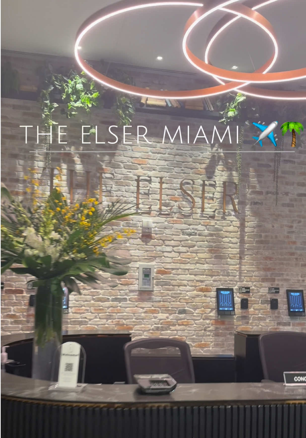 Omg most comfy bed stay was amazing definitely recommend love it 

@TheElserHotel 
#downtownmiami #e